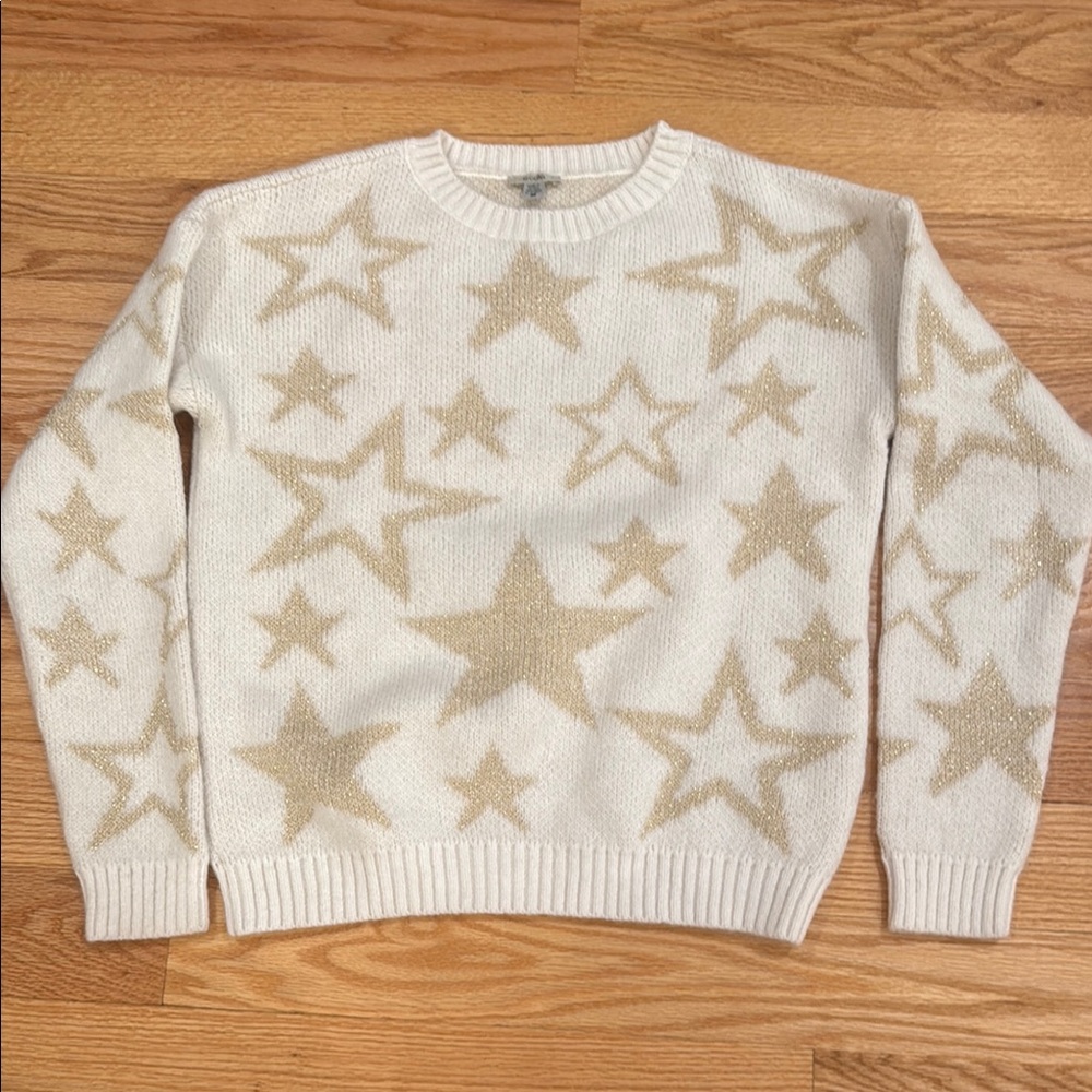 Excite size M White and Gold Star Sweater like new worn once.